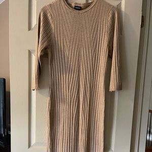 Long sweater dress with mid sleeves